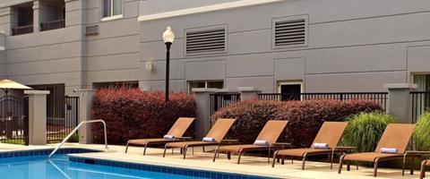 Hotel Features & Amenities