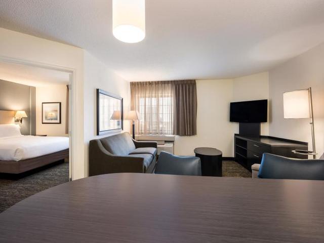 Sonesta Simply Suites Houston - NASA Clear Lake Image