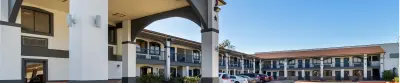 hotel banner