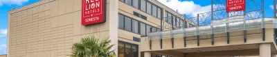 hotel banner