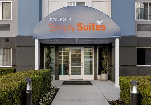 Popular Hotel