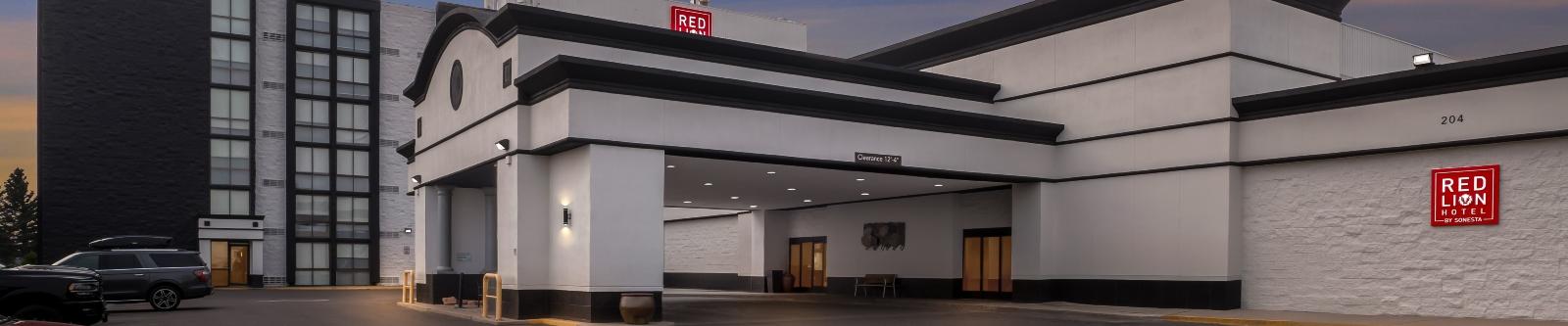 hotel banner