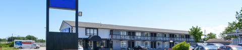 hotel banner