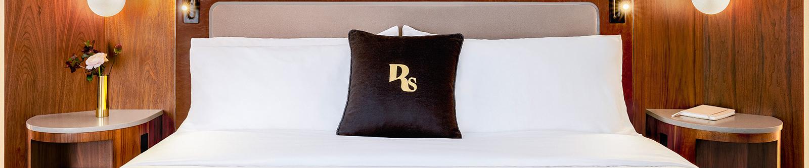 hotel banner