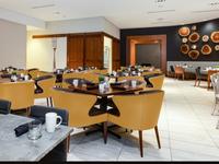 Charlotte Dining 1